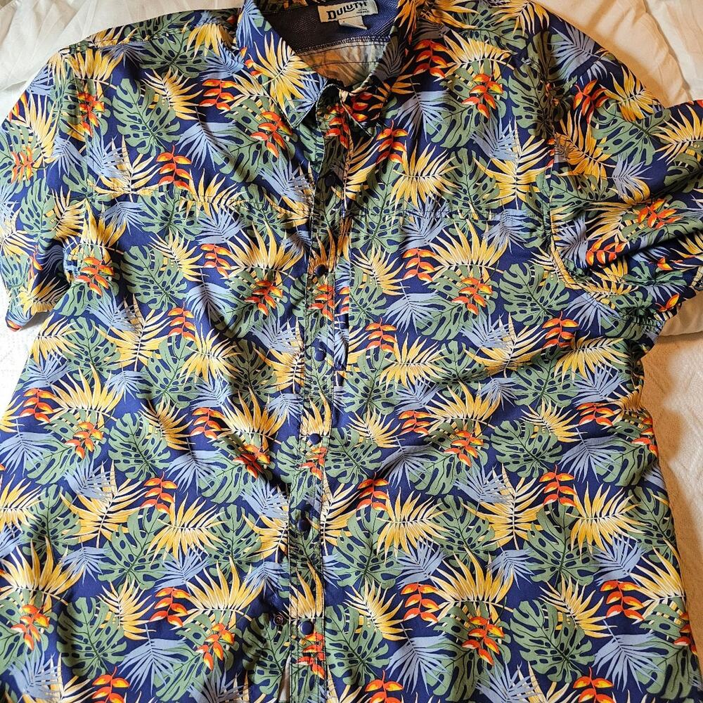 Duluth short sleeved shirt